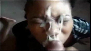 تشغيل الفن التصويري مع الأفلام الإباحية وهزات الجماع عن طريق الفم
