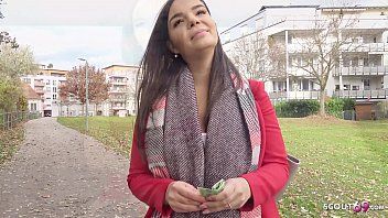 Odtwórz Pizdulice powieszono publicznie, zabrano do xxx i wypuszczono publicznie