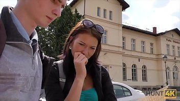 Riproduci La giovane donna vuole del xxx anale indipendentemente dalla posizione in cui viene scopata e da questo ragazzo