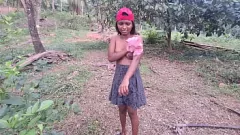 Reproducir Desi Indian Wild Sex: Shashi se pone duro con Shivam en la jungla