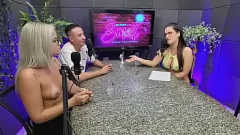 Afspelen Sexy ontmoeting met Amanda Geur, Bruna Carlos en Matheus Caetano
