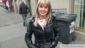 Redă filme xnxx romanesti amatoare filmate pe ascuns bruneta cu ditamai fundulll
