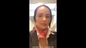 Play The madwoman rubs her pussy in the toilet of an airplane