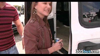 Play The teenage blonde and fun lover starts on the road of arousal