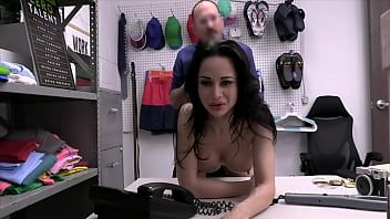 Play Hot brunette in pussy penetrates you sensually