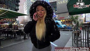 Redă Prostituata care face xxx la domiciliul clientului
